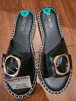Women's sandals size 8