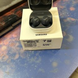 SamSung Airbuds