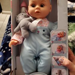Baby Doll That Closes And Opens Eyes With Accessories 