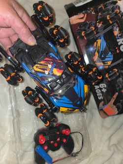 Carro control remoto 8 wheels y music