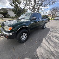 2000 Toyota Tacoma