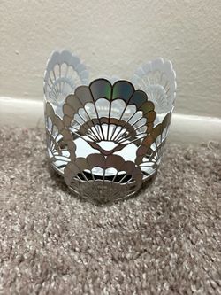 Bathroom & Body Metal Seashell Cutout Candle Holder