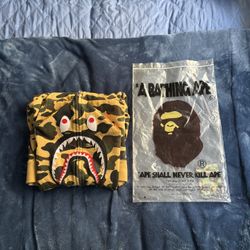 Bathing Ape 1st Yellow Camo Shark Full zip Hoodie