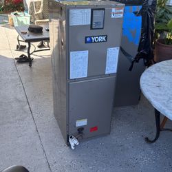 3 1/2 Ton Air Conditioner 