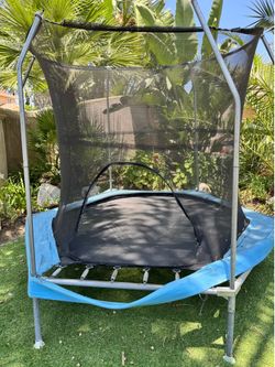 Kids trampoline outdoor playground games