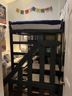 Queen Bunk bed