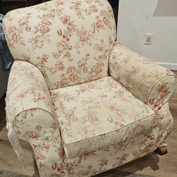 Free rocking arm chair