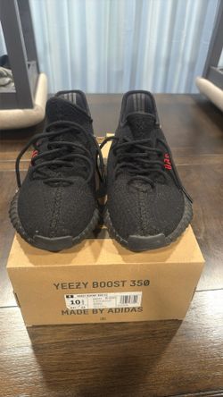 Yeezys Men’s 10.5
