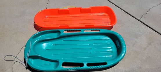 Snow sleds