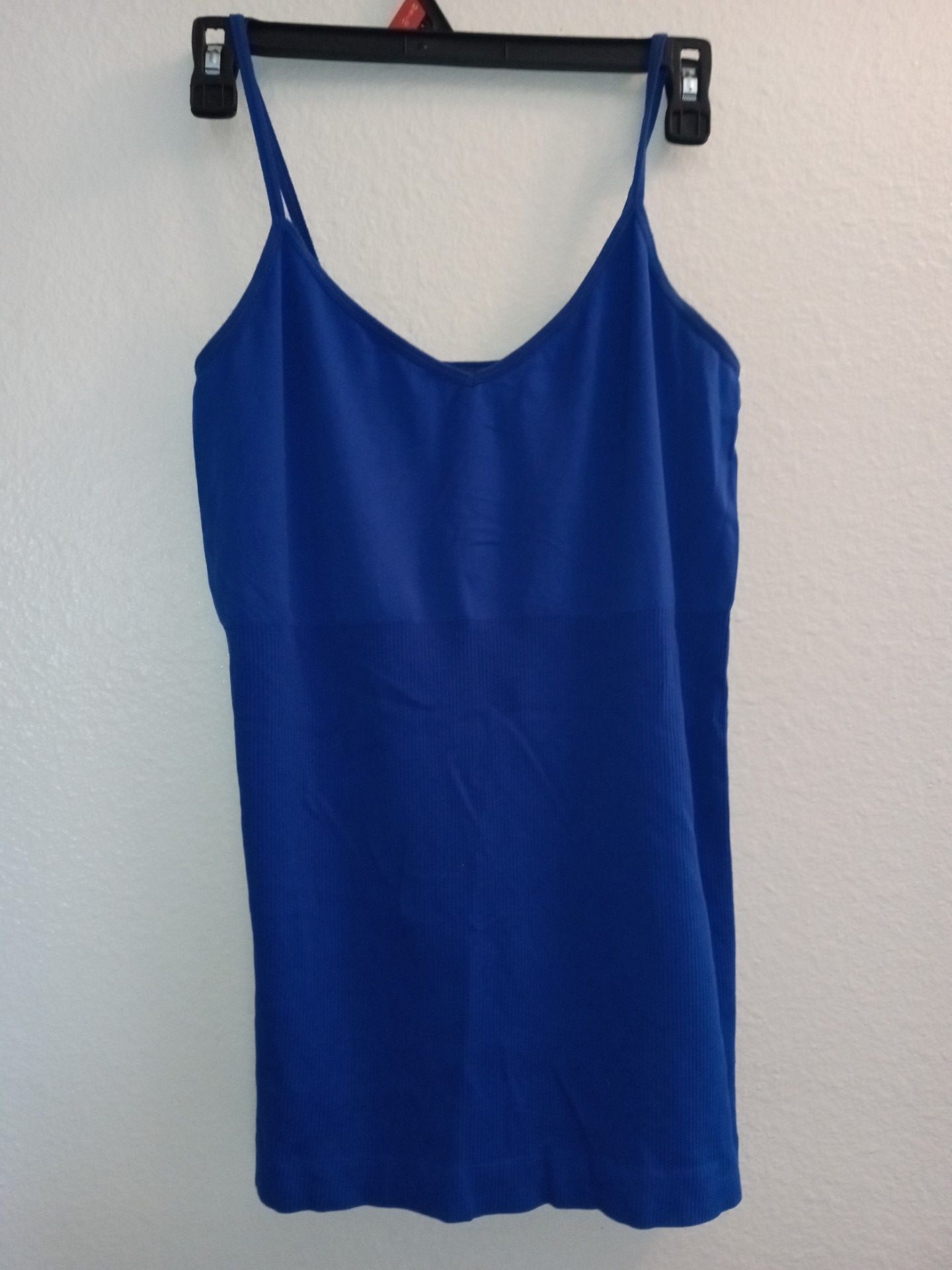 Extra stretch tank