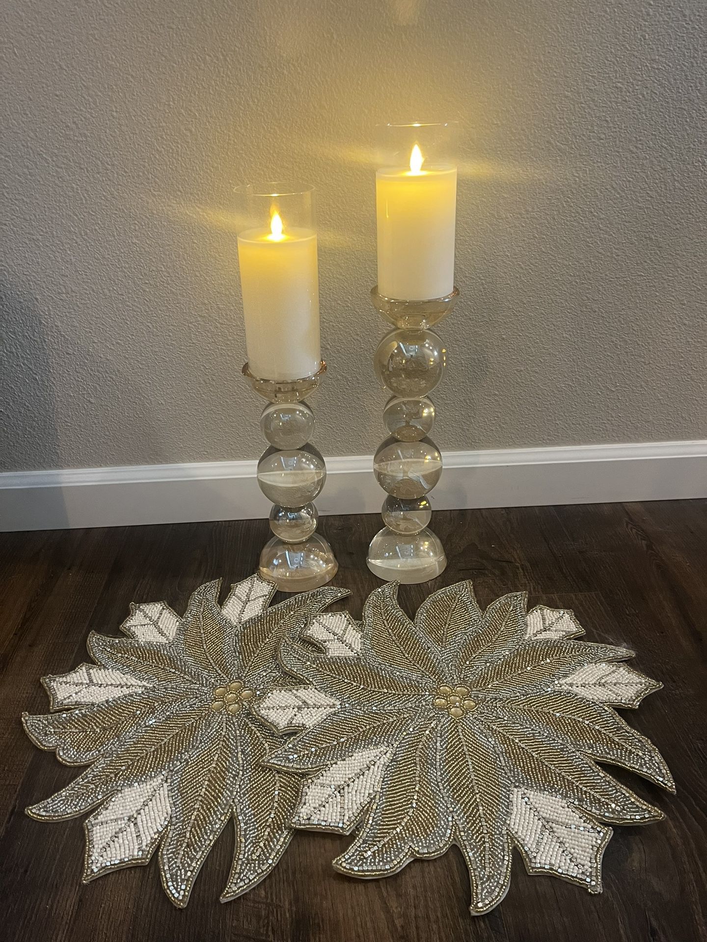 Gold Christmas Decor