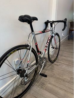 Trek Road Bike USA Made Rolf Wheels Ultegra Components