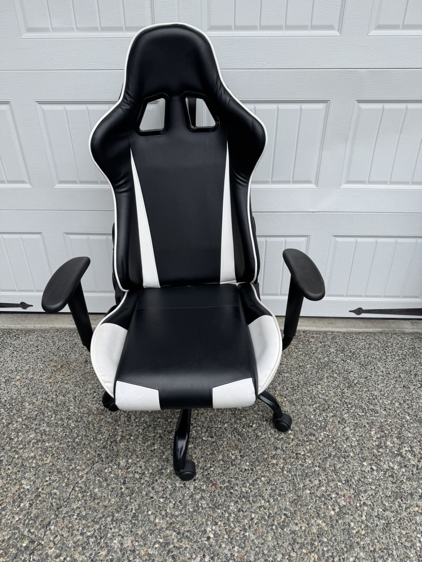 Gamer chair