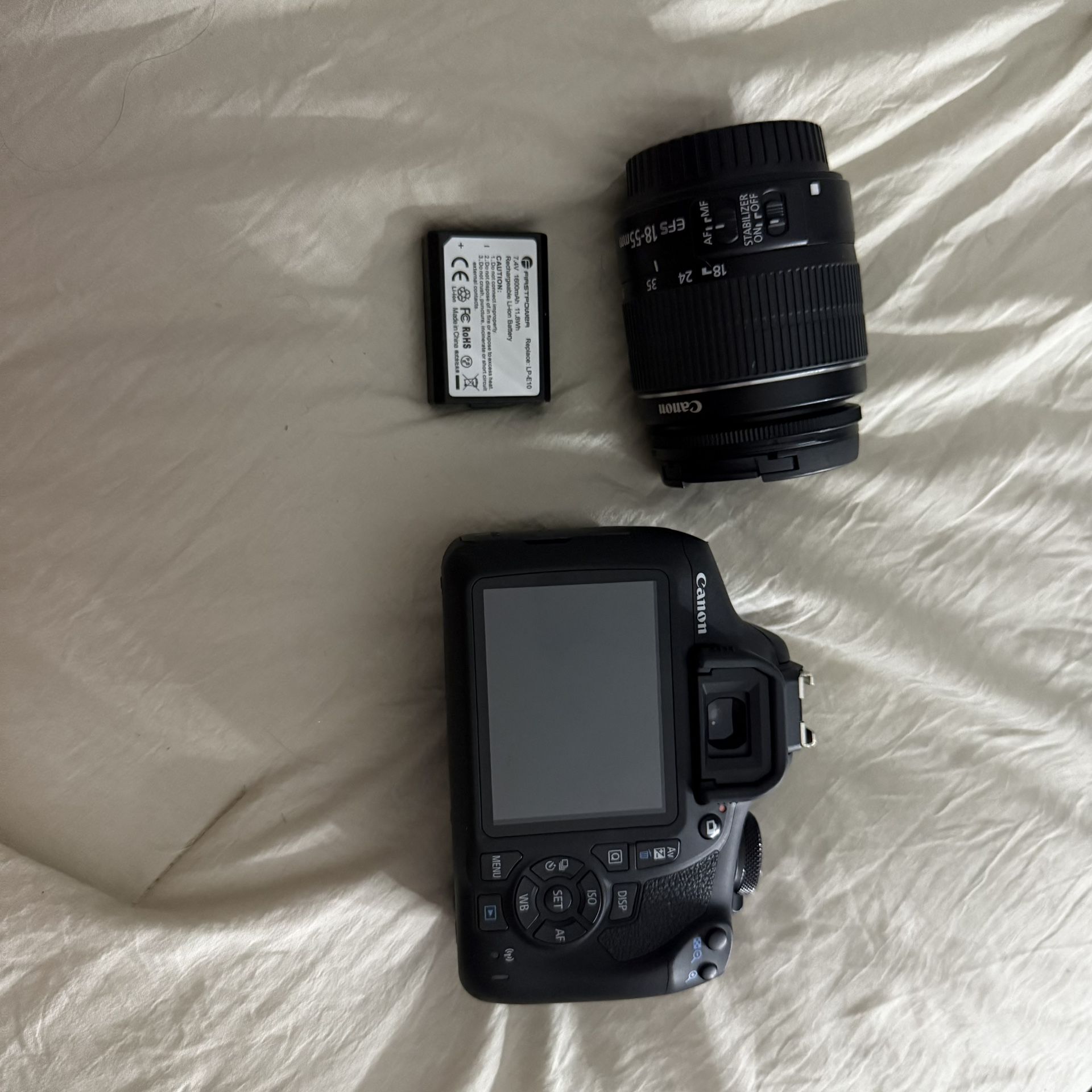 Canon Rebel T7