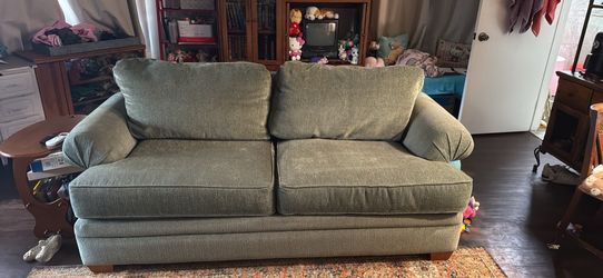 Full size pullout couch