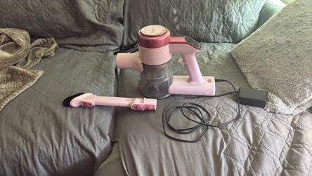 Homeika with one part included and charger included