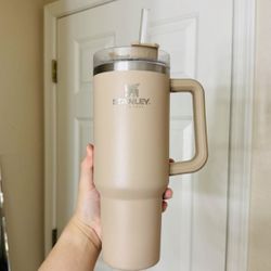 Stanley 40 Oz Driftwood Quencher