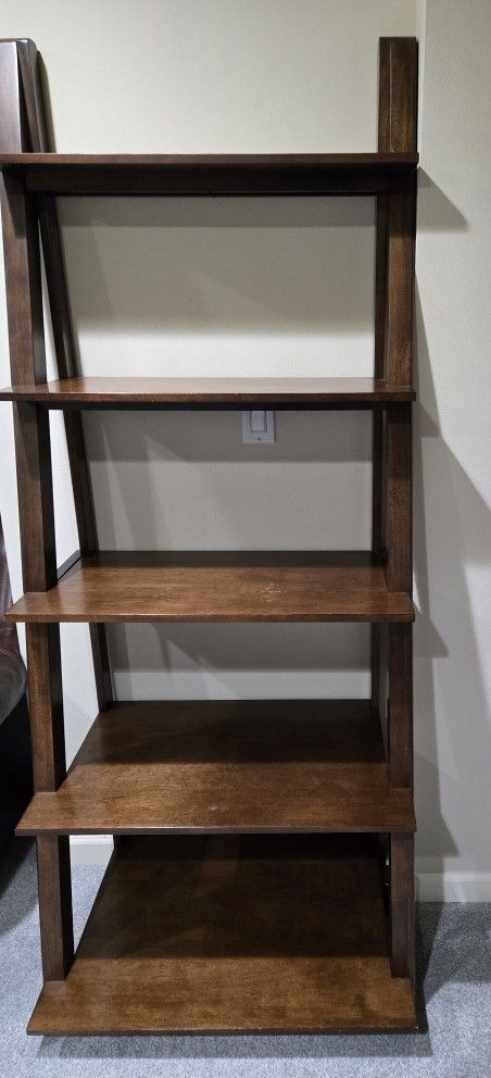 Ladder Bookcase/Decor Shelf 