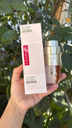 Clarins Double Serum Foundation New Amazing