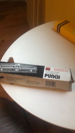 ACCO No. 20 Adjustable Two-Three Hole Punch