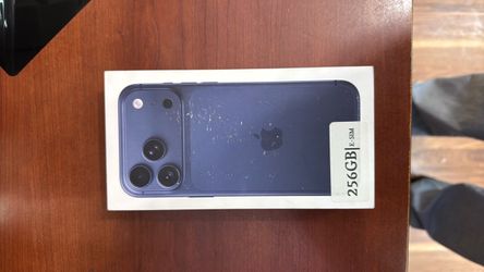 iPhone 17 Pro Max brand new 256gb