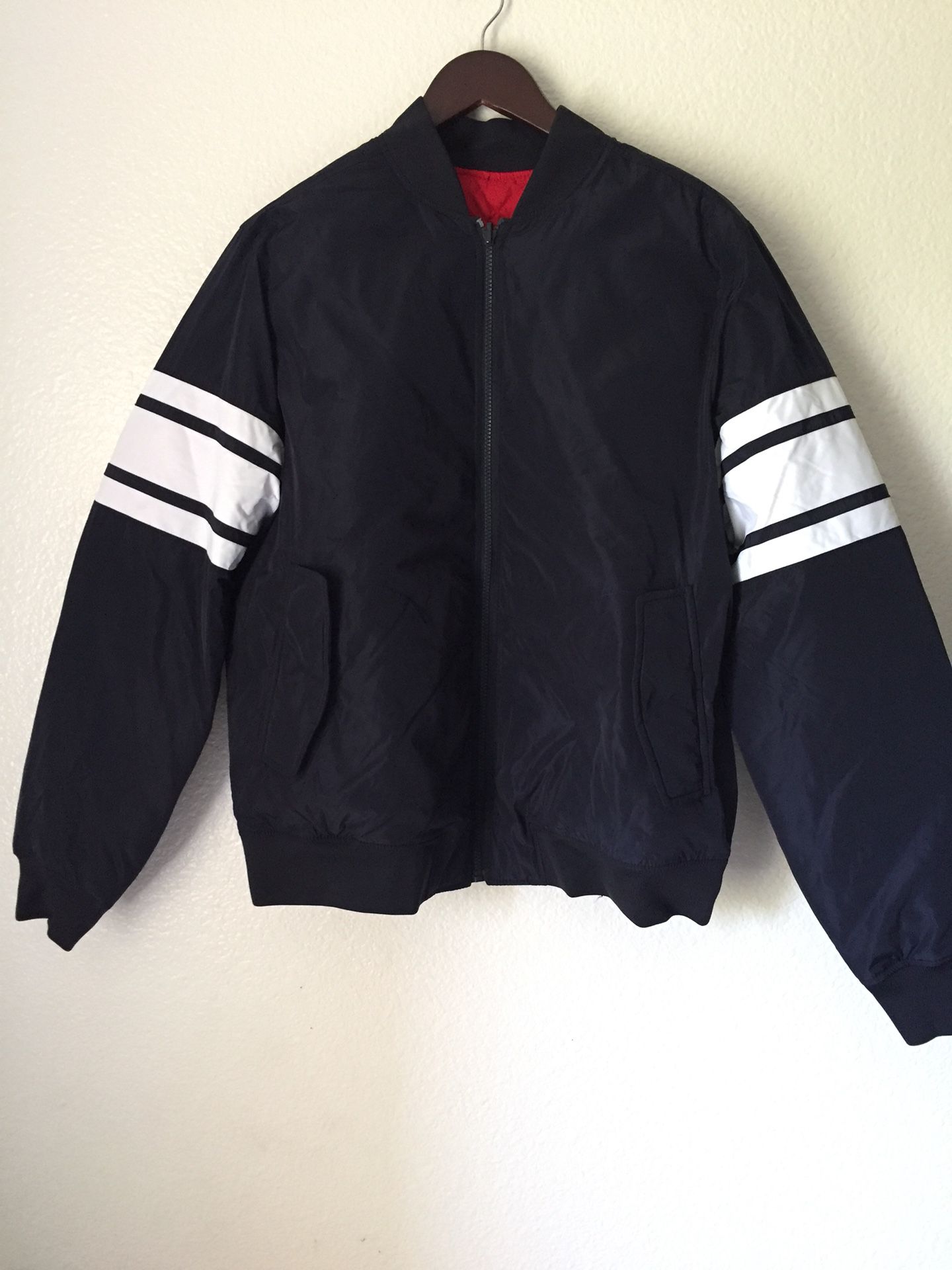 Tommy Hilfiger Summer Collection Navy Blue Bomber Jacket! (Reversible)  Never worn w/ Tags Selling retail for 169.99 Offer price $110.00 or best o  for Sale in Riverside, CA - OfferUp