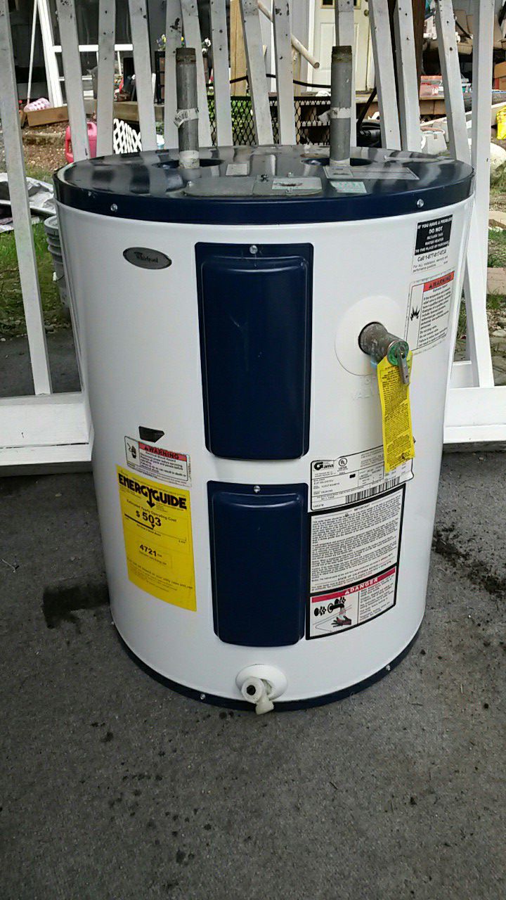 Whirlpool 28 gal electric water heater