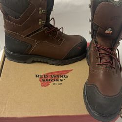 Botas en cuero con punta de Metal/ Leather Boots with Metal Toe