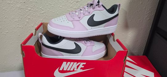 Womens nike