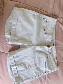 Selling BONGO White Denim Cargo Shorts