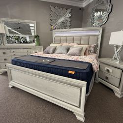 4 PC KING BEDROOM SET 