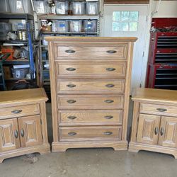3 Piece Bedroom Set - 2 Nightstands And Dresser
