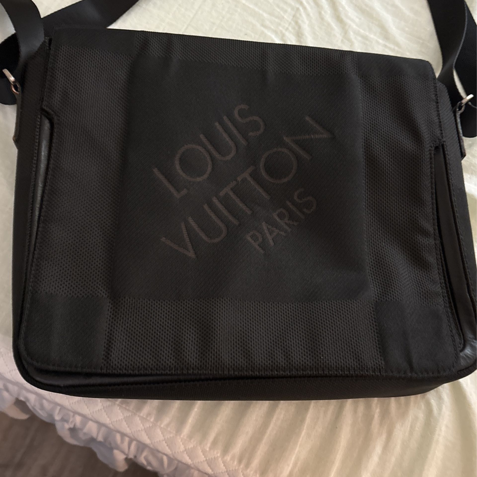 Louis Vuttion  Men’s Laptop Bag 