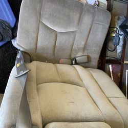 Chevy Tahoe Seat 