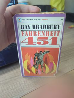Farenheit 451
