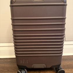 Beis luggage 