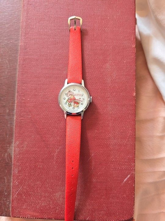 Vintage Strawberry Shortcake Watch