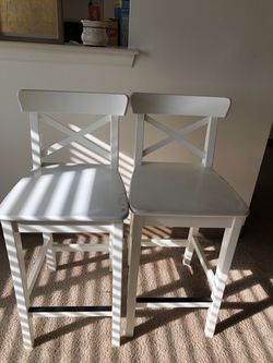 White stool