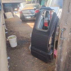 2000 Ford F250  Doors