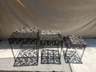 Nest of 3 metal tables