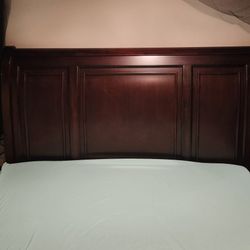 Porter Queen Storage Sleigh Bed and Matching Tall Dresser