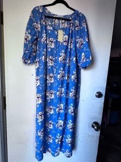 New medium dress