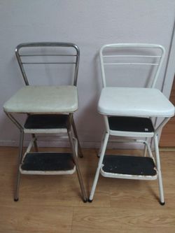 VINTAGE COSTCO STOOLS
