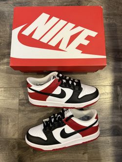 Nike Dunk Low Black Toe Size 5.5Y / 7 Womens