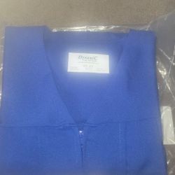 Dynamic graduation gown without cap royal blue 