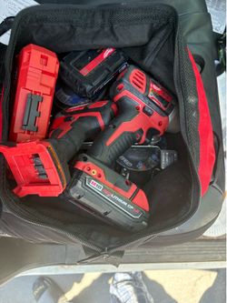 Milwaukee impact and drill with bits