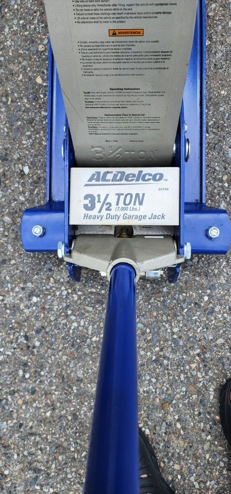 Acdelco 34700 3-1/2 Ton & 2 Jack Stand