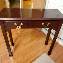 Bombay Company End Table with Drawers