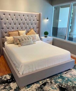 Queen grey bed / cama queen