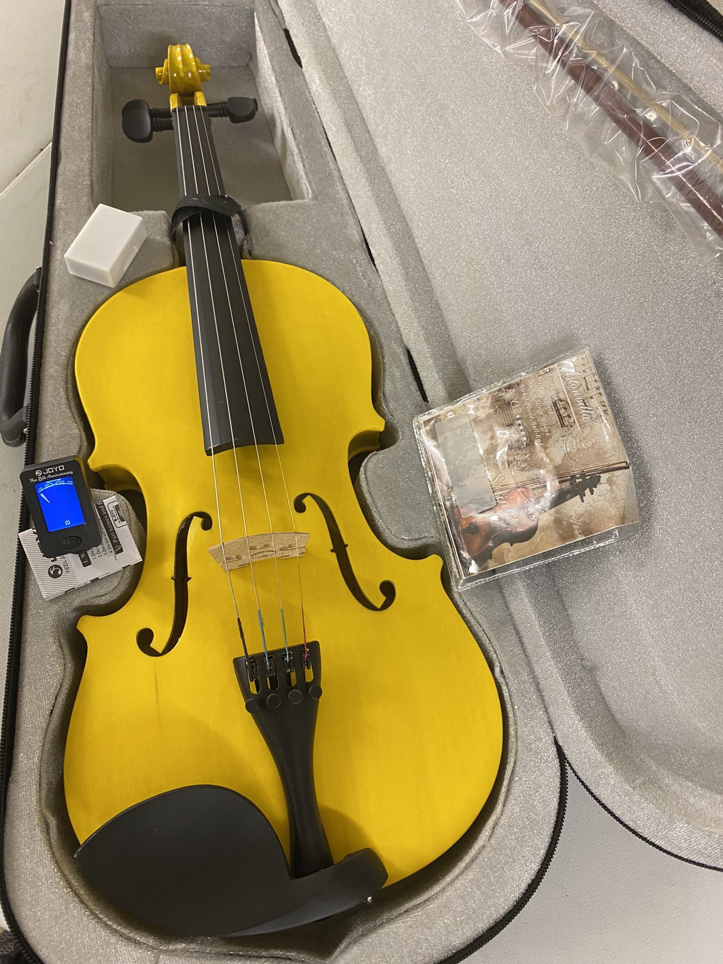 4/4 Full Size Yellow Violin with New Bow, Digital Tuner, Extra